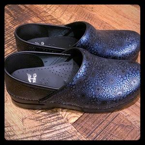 Dansko Nursing Shoes- Brand New